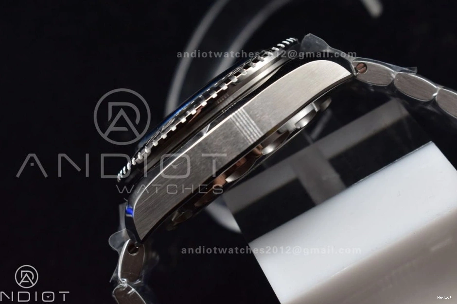 on Edition 1:1 Ultra Blue Seamaster A8912 SS Dial Best Deep SBF SS Deep Bracelet 6000M Super Clone 1228